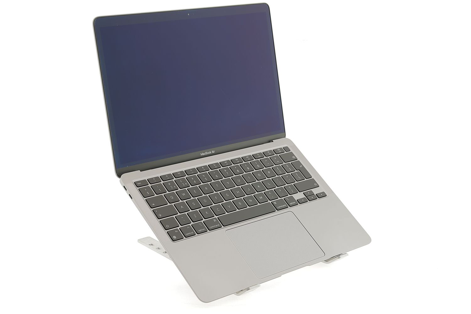 Apple MacBook Air 13″ 2020, i5 1.1 GHz, 8 GB, Intel Iris Plus 256 GB Space Gray - Foarte bun