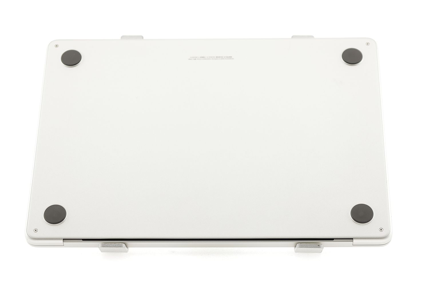 Apple MacBook Air 13″ 2022, M2 8 Cores, 8 GB, 10 core GPU 512 GB Silver