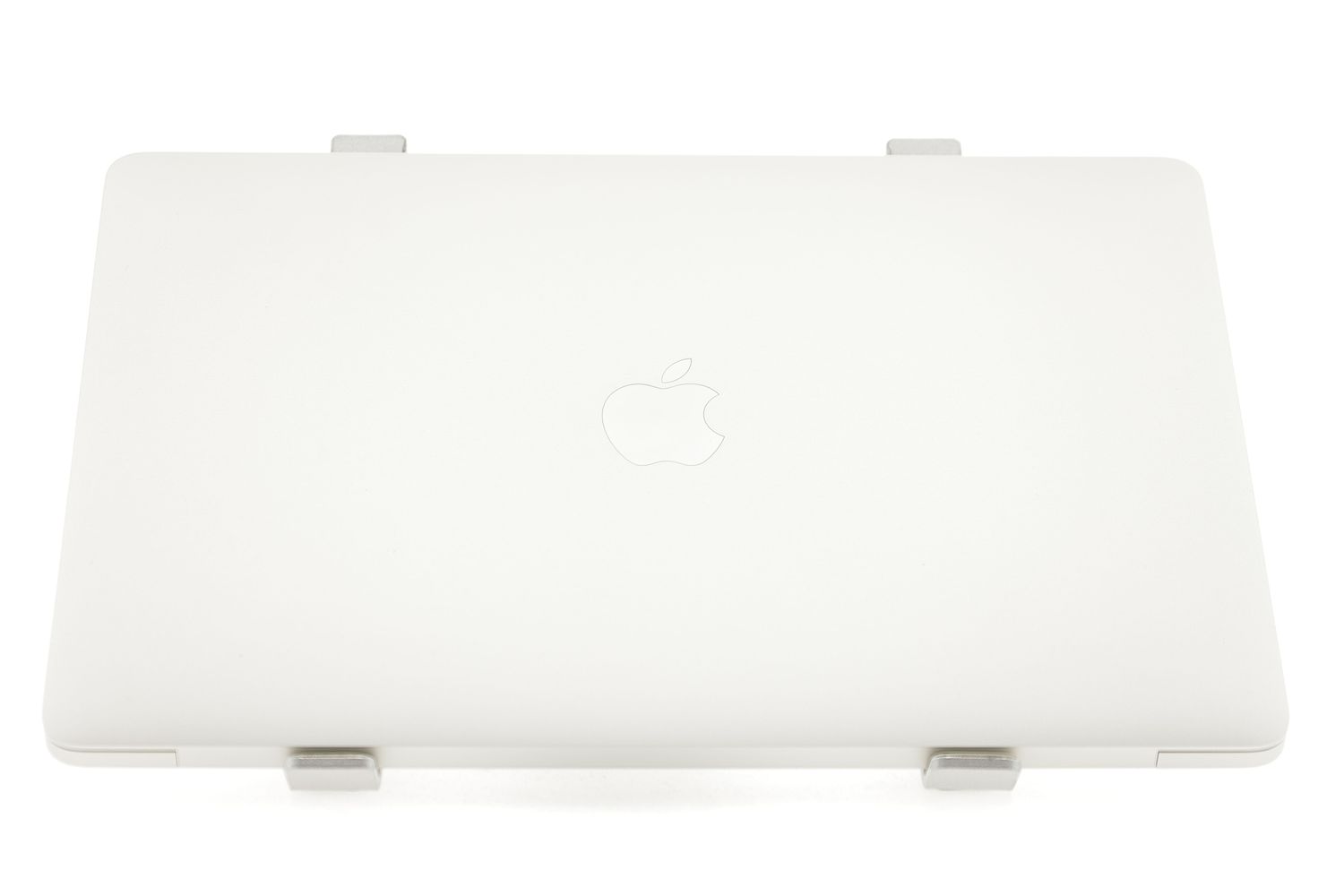 Apple MacBook Air 13″ 2020, i3 1.1 GHz, 8 GB, Intel Iris Plus 256 GB Silver