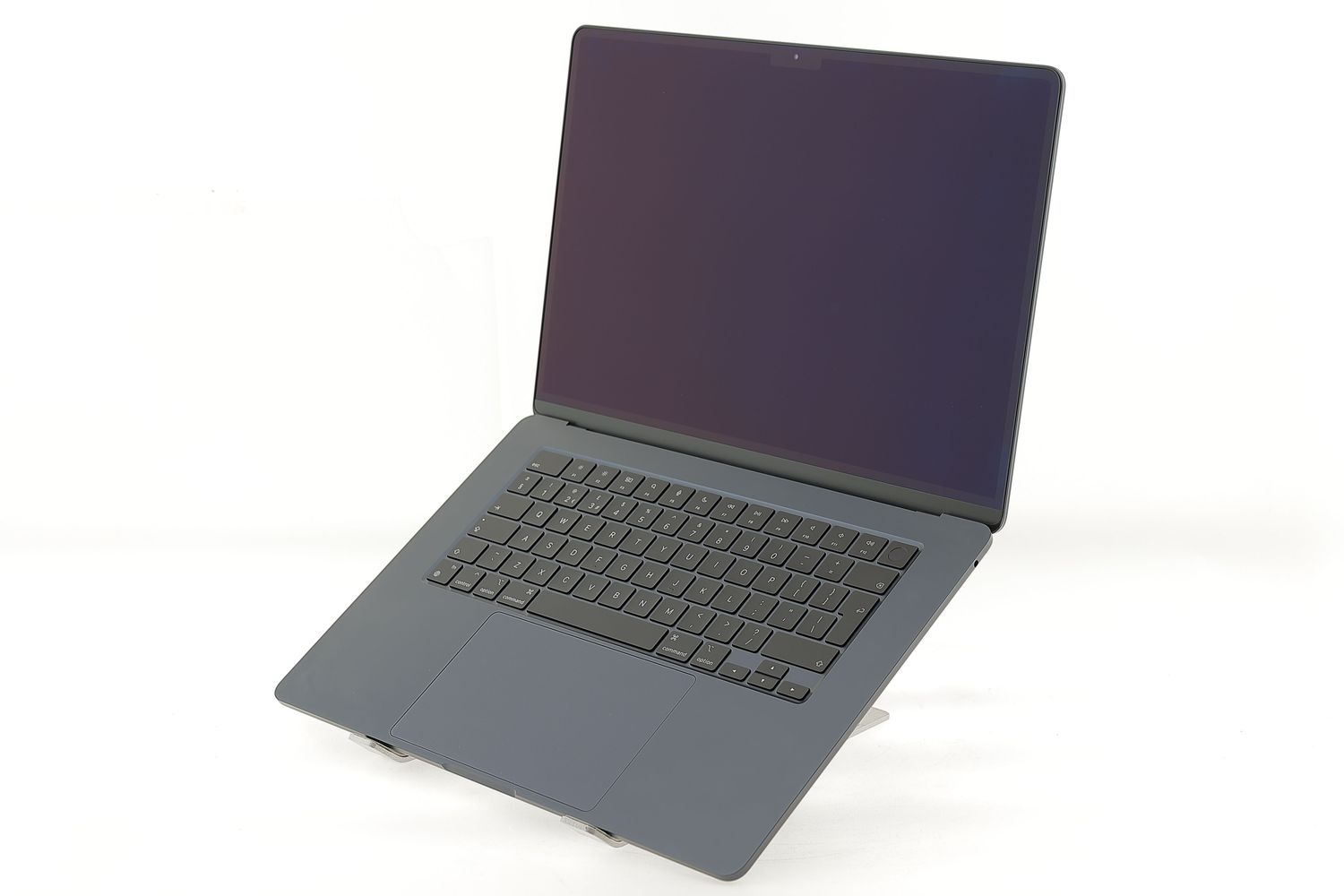 Apple MacBook Air 15″ 2023, M2 8 Cores, 8 GB, 10 core GPU