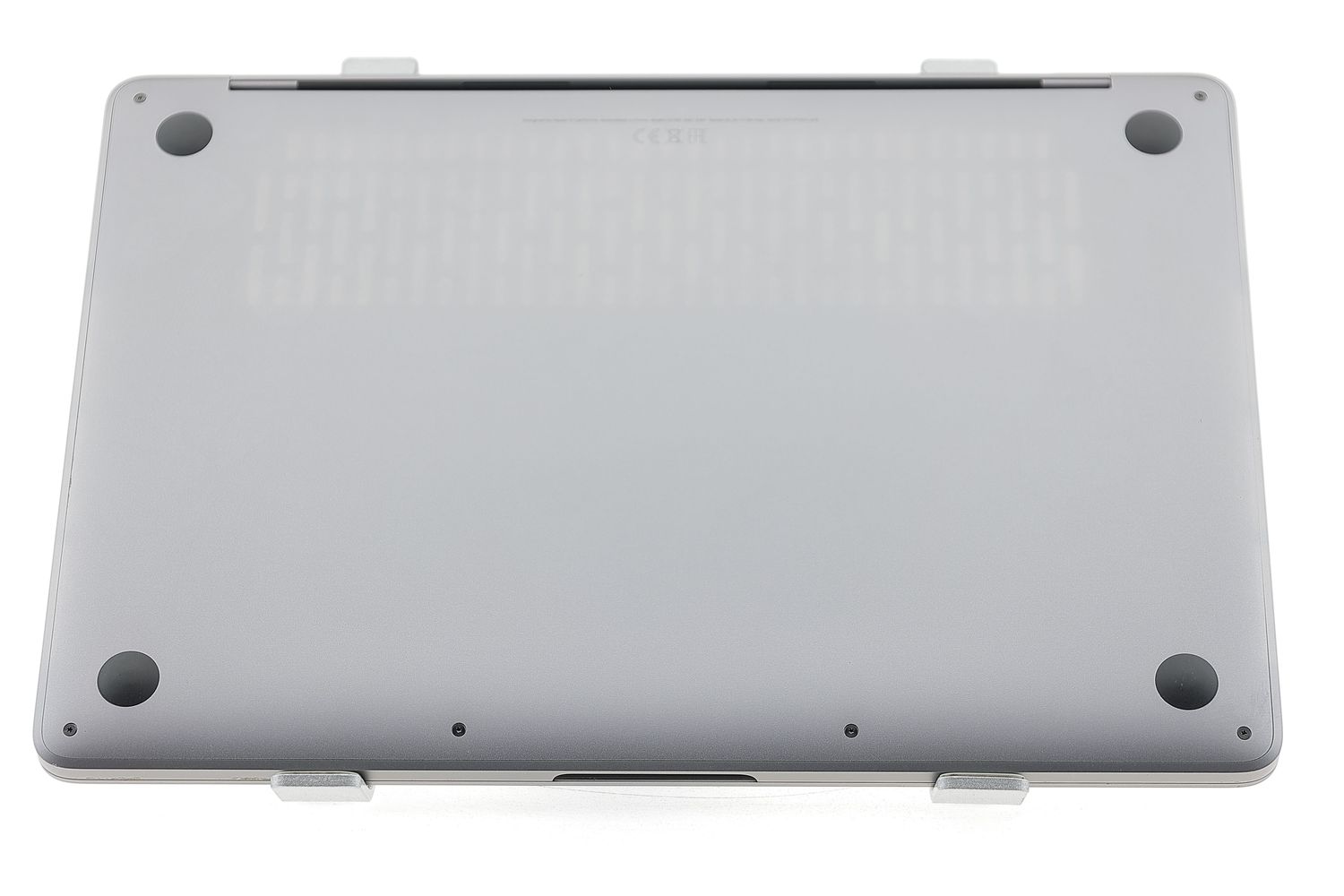 Apple MacBook Pro 13″ Touch Bar 2019, i5 1.4 GHz, 8 GB, Iris Plus Graphics 645 256 GB Space Gray