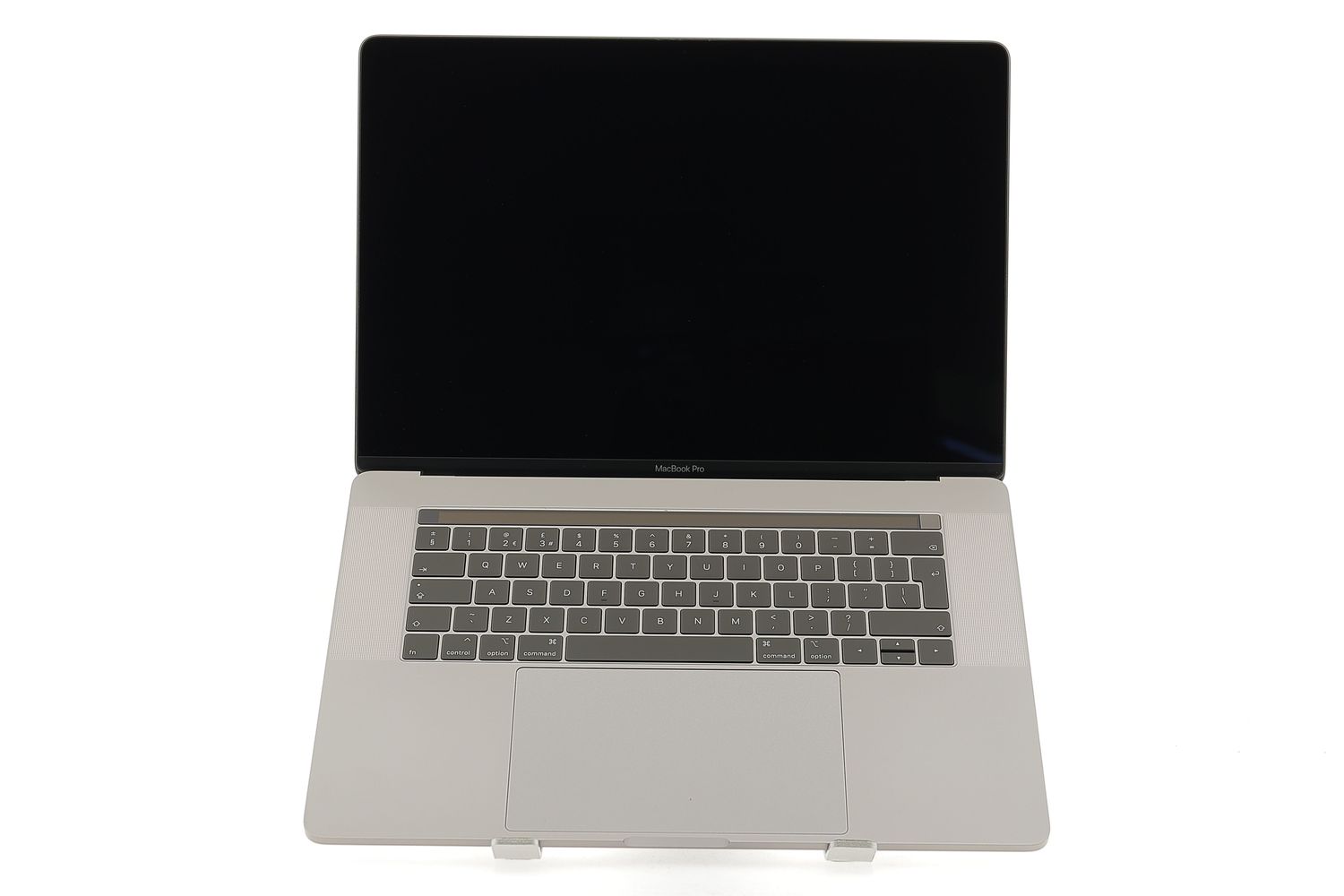 Apple MacBook Pro 15″ Touch Bar 2017, i7 2.8 GHz, 16 GB, AMD Radeon Pro 555 256 GB Space Gray - Ca nou