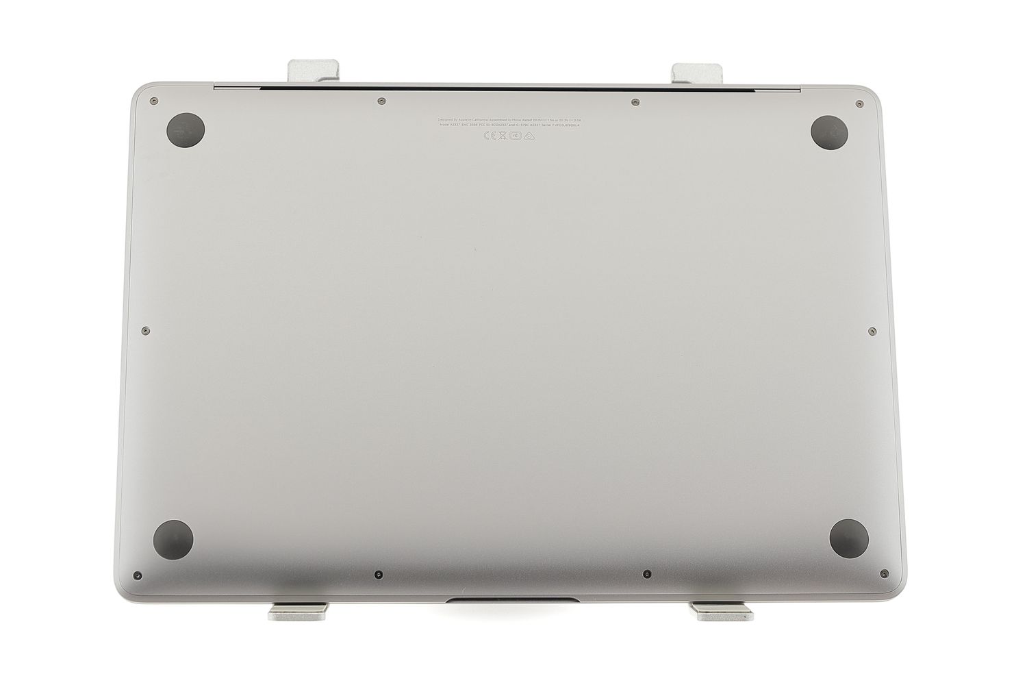 Apple MacBook Air 13″ 2020, M1 8 Cores, 8 GB, 7 core GPU 256 GB Space Gray - Като нов