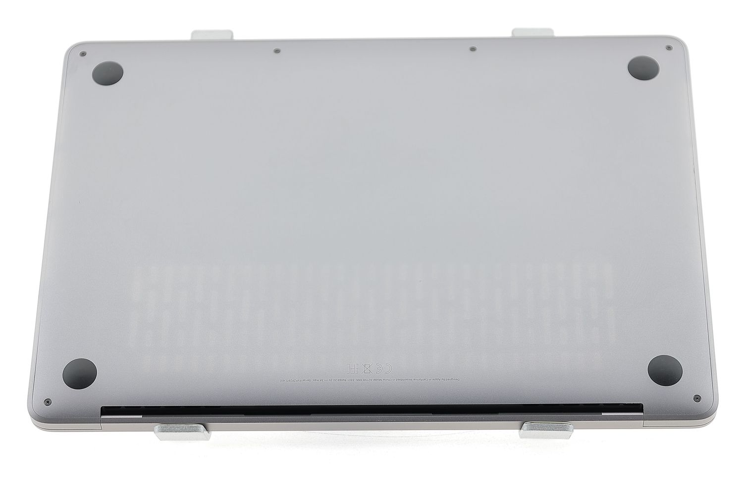 Apple MacBook Pro 13″ Touch Bar 2019, i5 1.4 GHz, 8 GB, Iris Plus Graphics 645 256 GB Space Gray