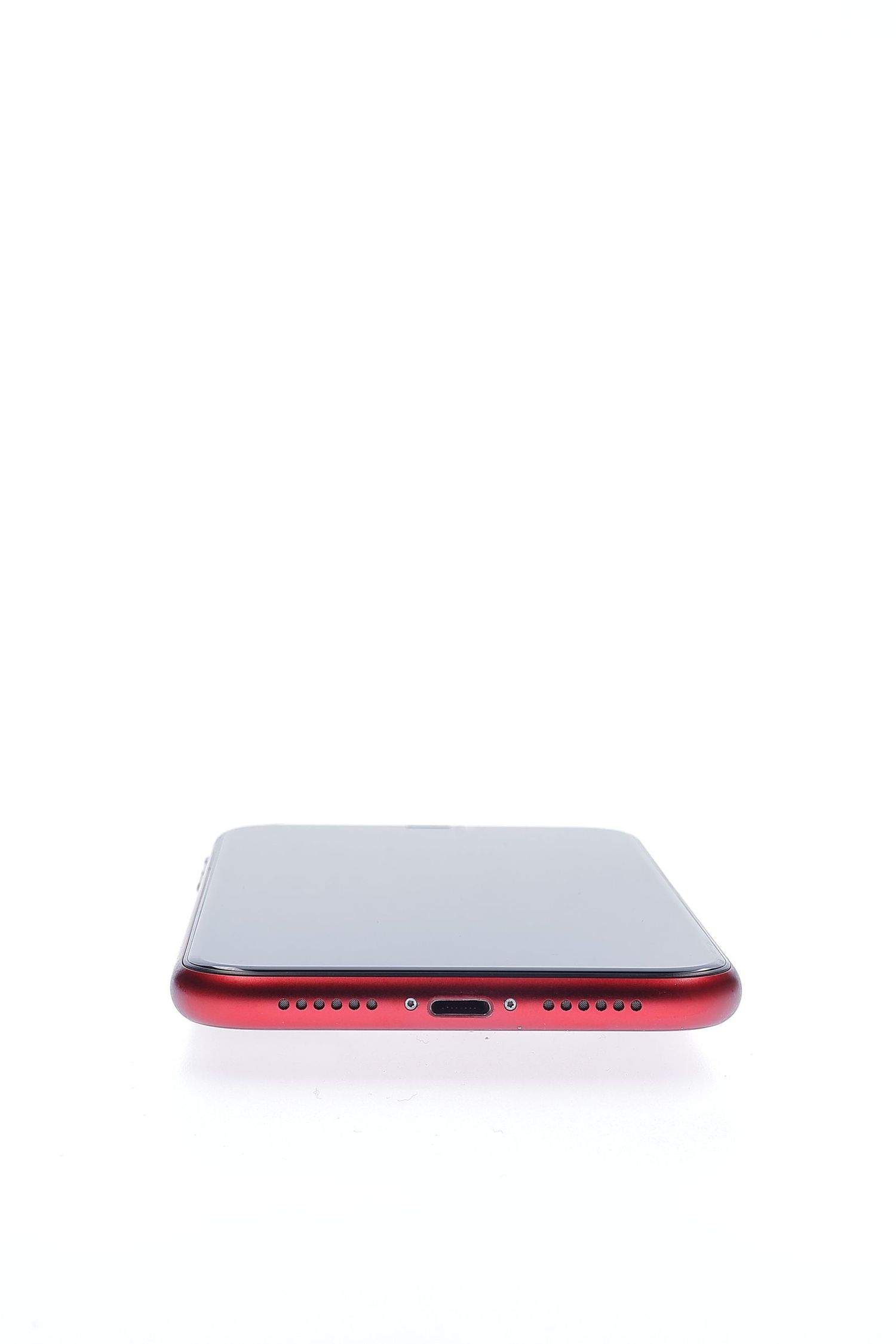 Apple iPhone 11 64 GB Red - Много добро