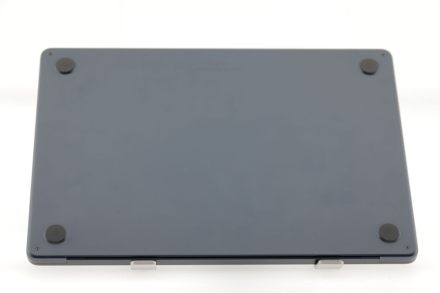 Apple MacBook Air 15″ 2023, M2 8 Cores, 8 GB, 10 core GPU 256 GB Midnight - Ca nou