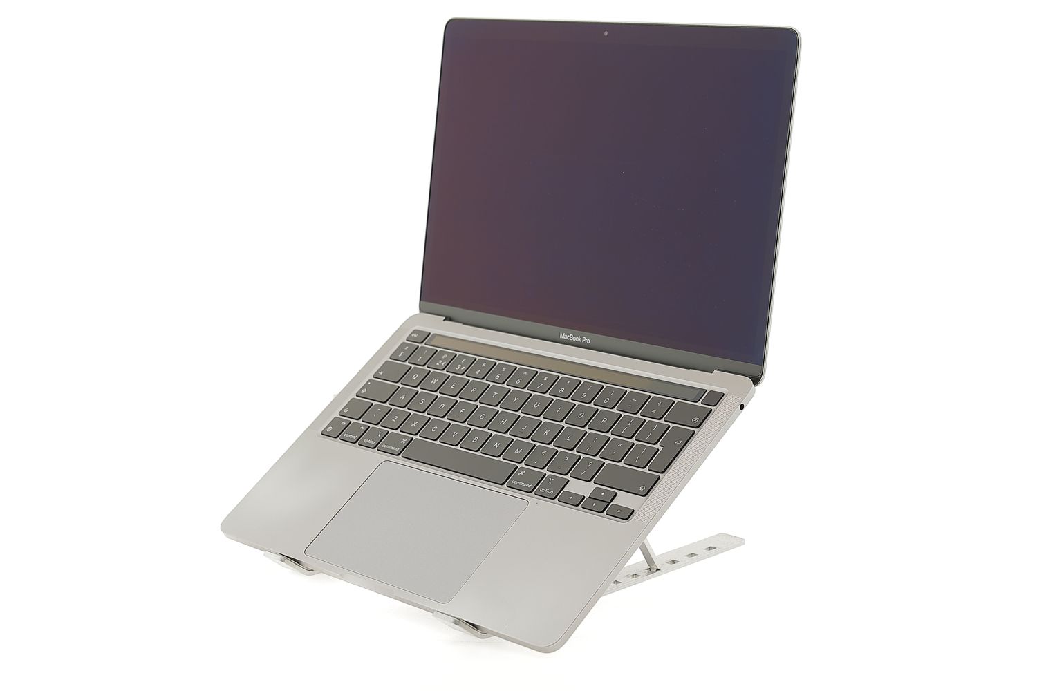 Apple MacBook Pro 13″ 2020, M1 8 Cores, 16 GB, 8 core GPU, Space