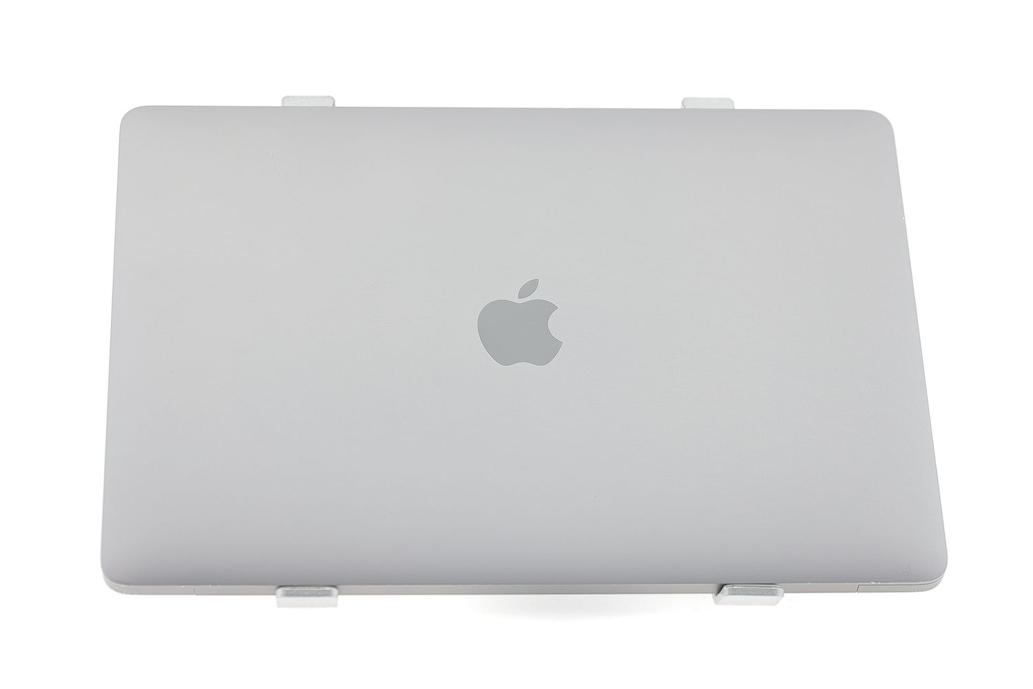 Apple MacBook Pro 13″ 2020, M1 8 Cores, 16 GB, 8 core GPU 256 GB Space Gray