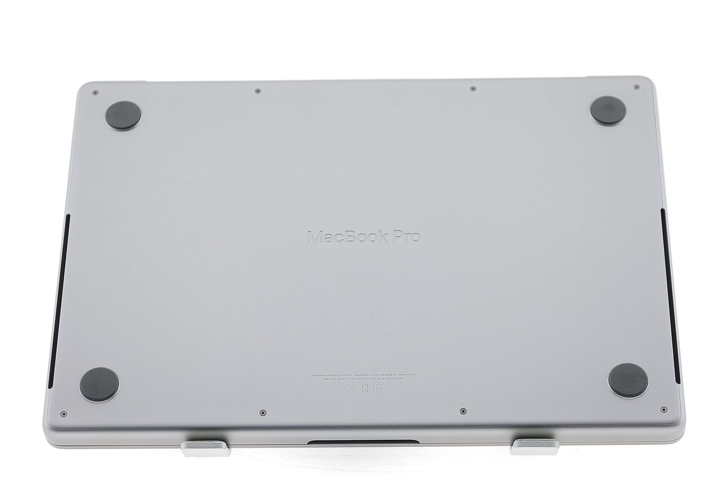 Apple MacBook Pro 14″ 2023, M2 Pro 10 Cores, 16 GB, 16 core GPU 512 GB Space Gray