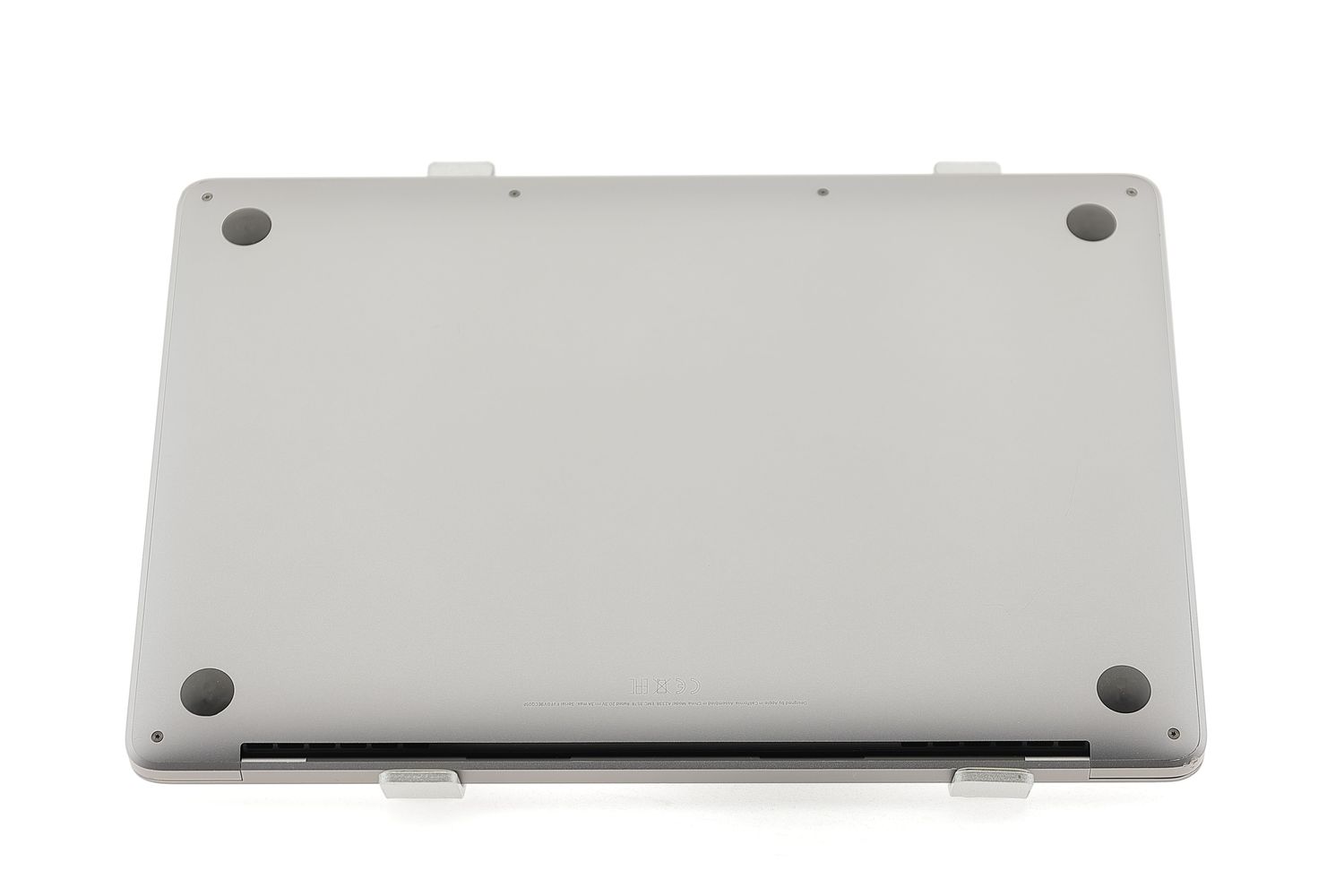 Apple MacBook Pro 13″ 2020, M1 8 Cores, 8 GB, 8 core GPU 512 GB Space Gray - Kiváló