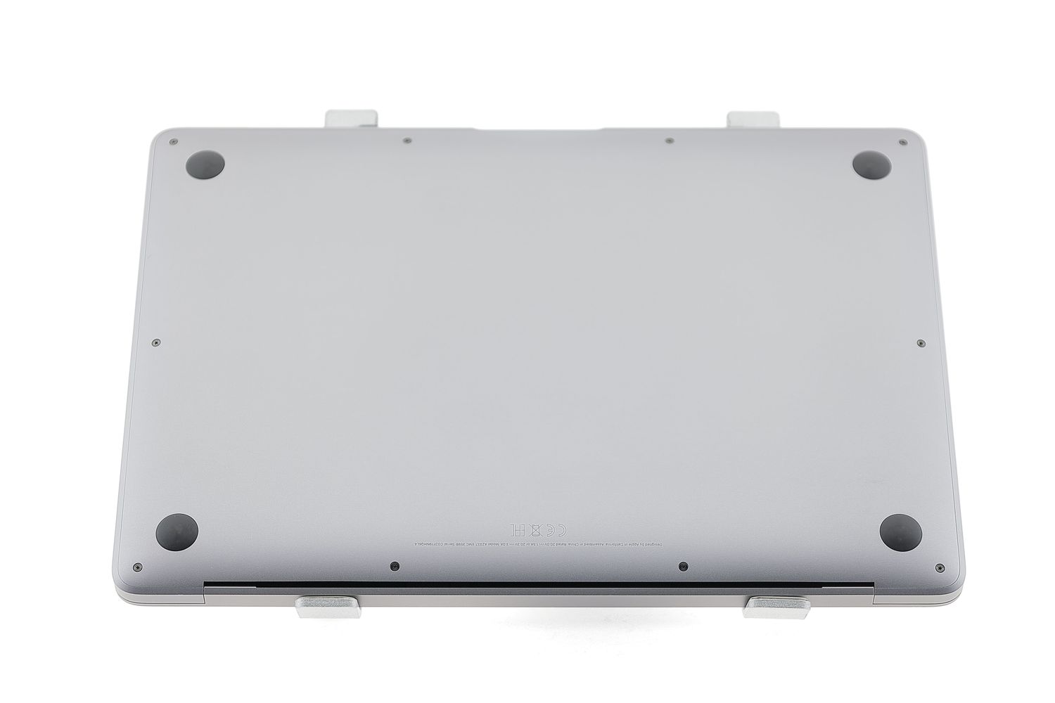 Apple MacBook Air 13″ 2020, M1 8 Cores, 8 GB, 7 core GPU 256 GB Space Gray