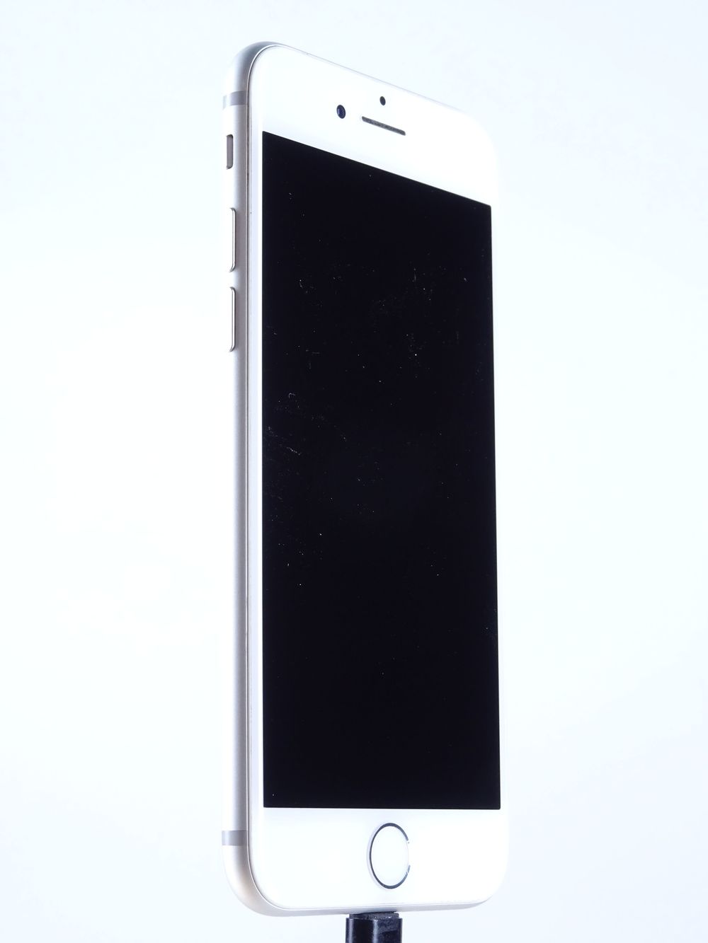 Мобилен телефон Apple iPhone 7, Silver, 32 GB, Excelent