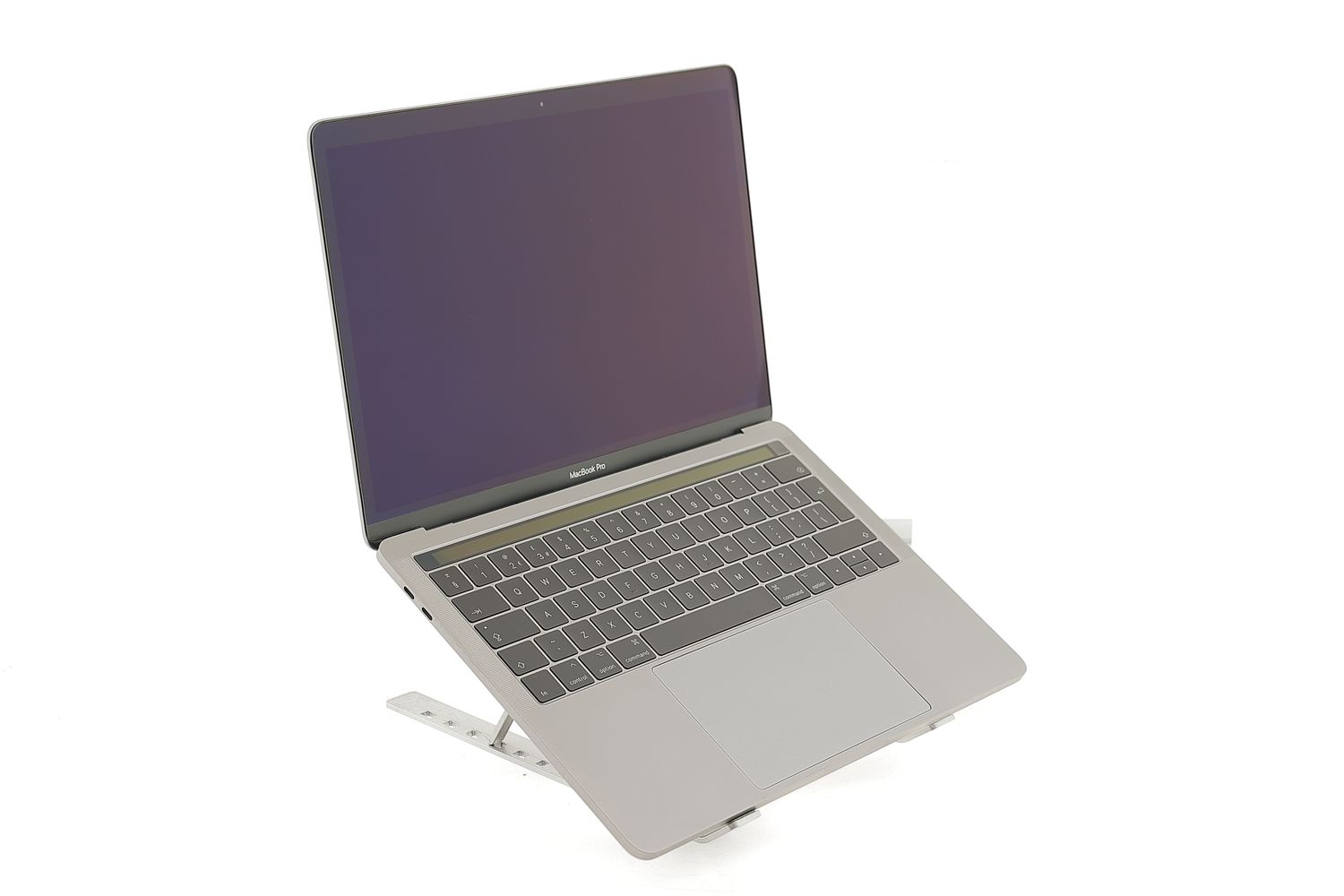 Apple MacBook Pro 13″ Touch Bar 2017, i5 3.1 GHz, 8 GB, Intel Iris Plus Graphics 650 256 GB Space Gray - Nagyon jó