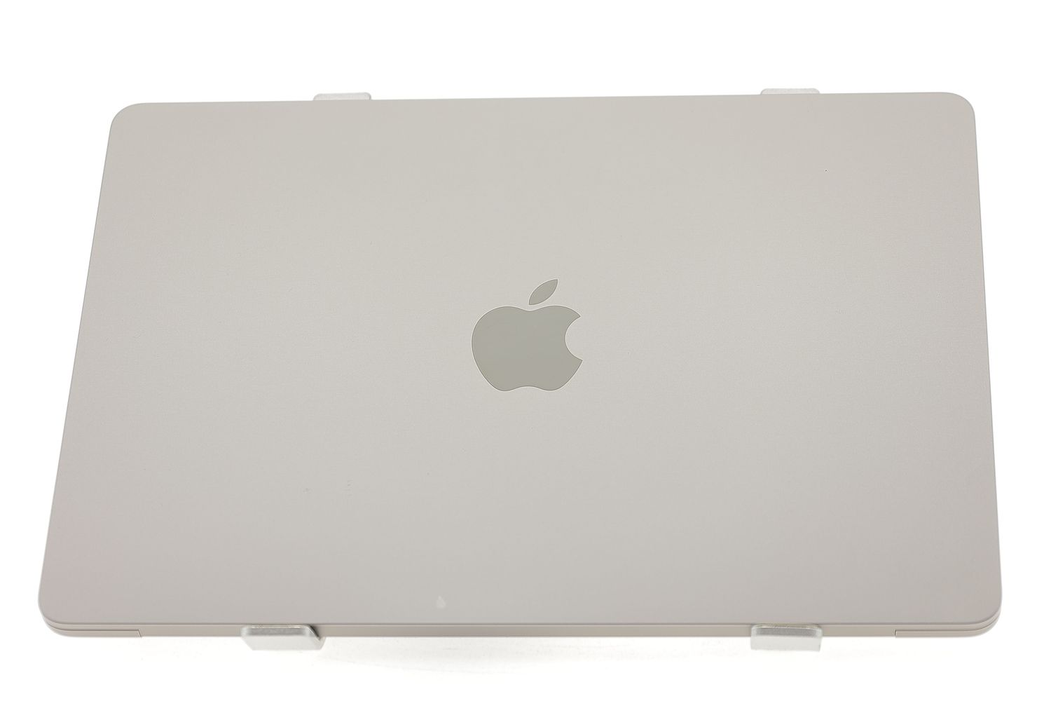 Apple MacBook Air 13″ 2022, M2 8 Cores, 8 GB, 8 core GPU, Space