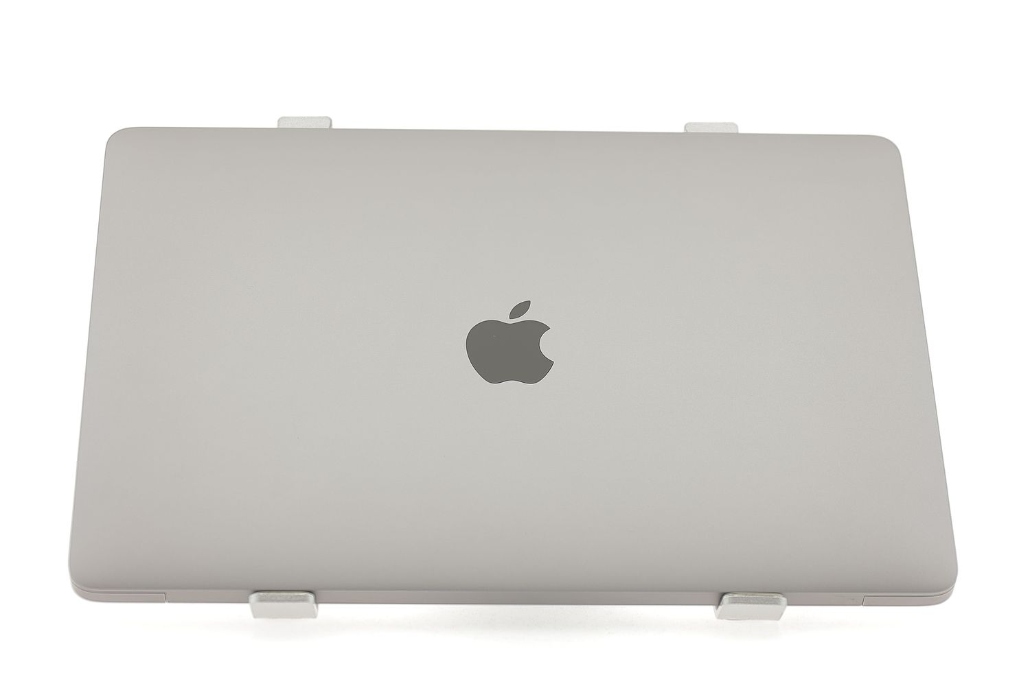 Apple MacBook Air M1 USB付き Apple MacBook Air 13″ 2020, M1 8 Cores, 8 GB, 7 core GPU, Space