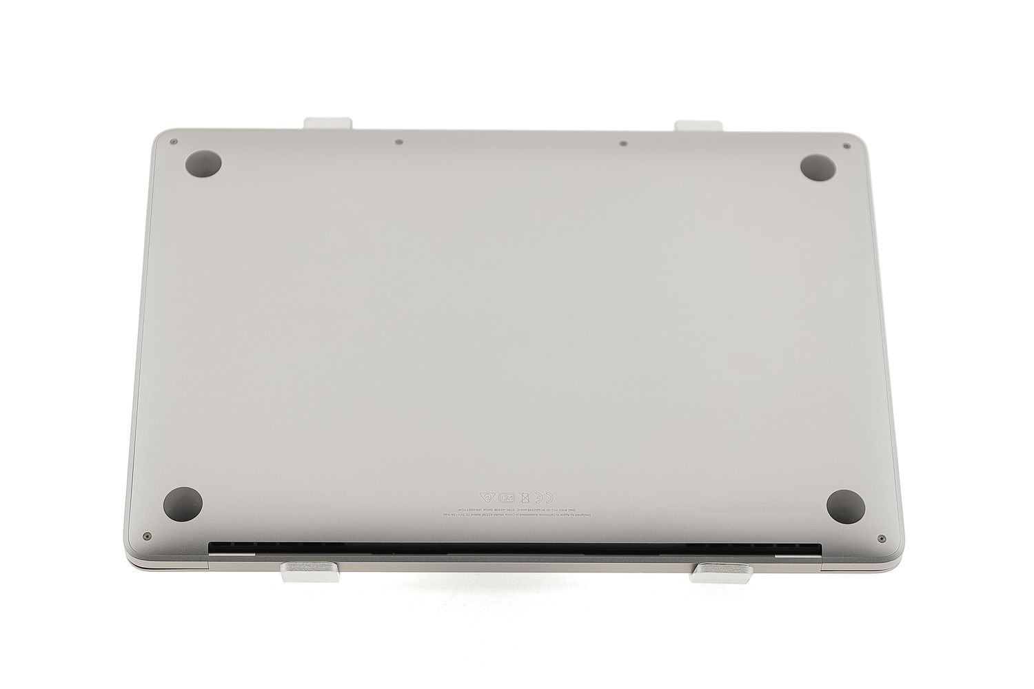 Apple MacBook Pro 13″ 2022, M2 8 Cores, 16 GB, 10 core GPU 256 GB Space Gray - Ca nou