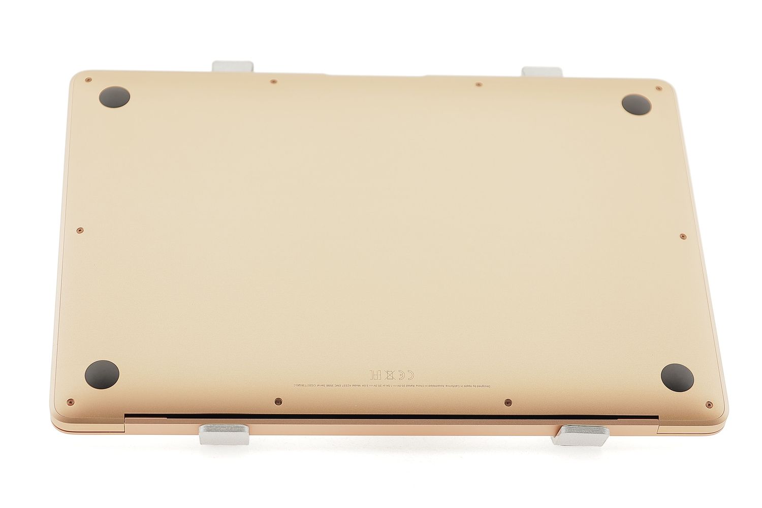 Apple MacBook Air 13″ 2020, M1 8 Cores, 8 GB, 7 core GPU 256 GB Gold - Újszerű