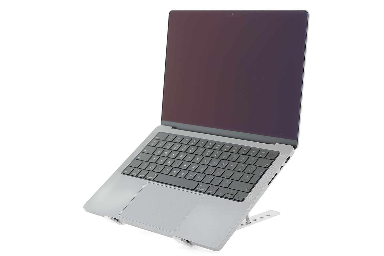 Apple MacBook Pro 14″ 2021, M1 Pro 8 Cores, 16 GB, 14 core GPU 512 GB Space Gray - Újszerű