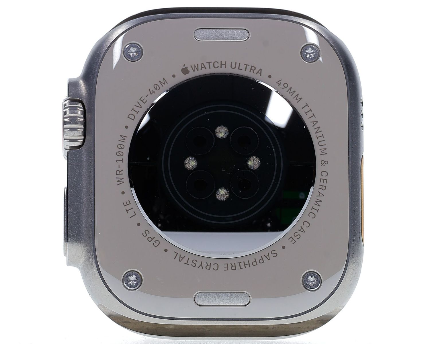 Apple Watch Ultra 2022, GPS + Cellular, Titanium 49mm Titanium - Kiváló