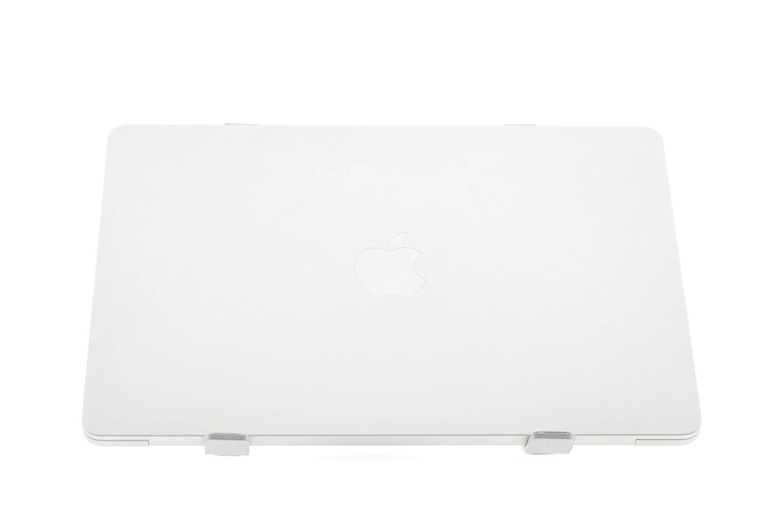 Apple MacBook Air 13″ 2024, M3 8 Cores, 8 GB, 8 core GPU 256 GB Silver - Kiváló