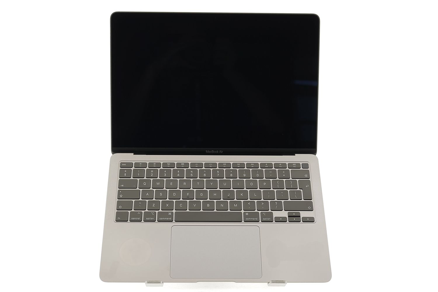 Apple MacBook Air 13″ 2020, i3 1.1 GHz, 8 GB, Intel Iris Plus 512 GB Space Gray - Foarte bun