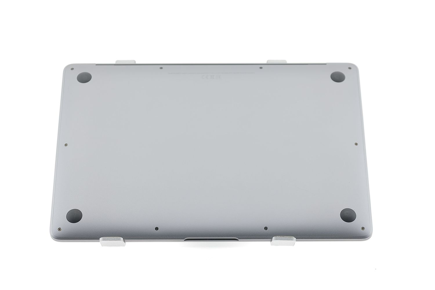 Apple MacBook Air 13″ 2020, M1 8 Cores, 8 GB, 7 core GPU 256 GB Space Gray - Kiváló