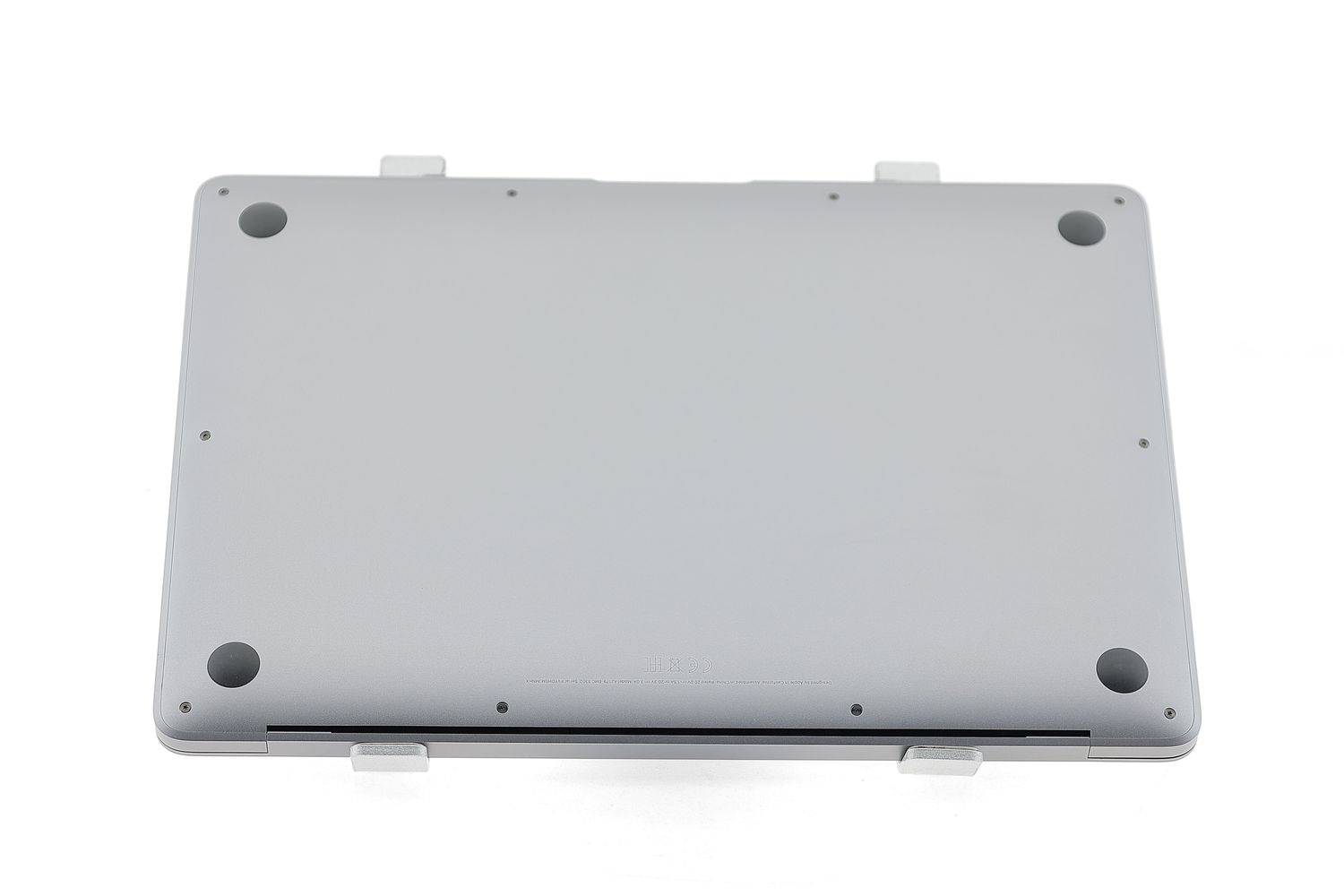 Apple MacBook Air 13″ 2020, i5 1.1 GHz, 8 GB, Intel Iris Plus 256 GB Space Gray - Като нов
