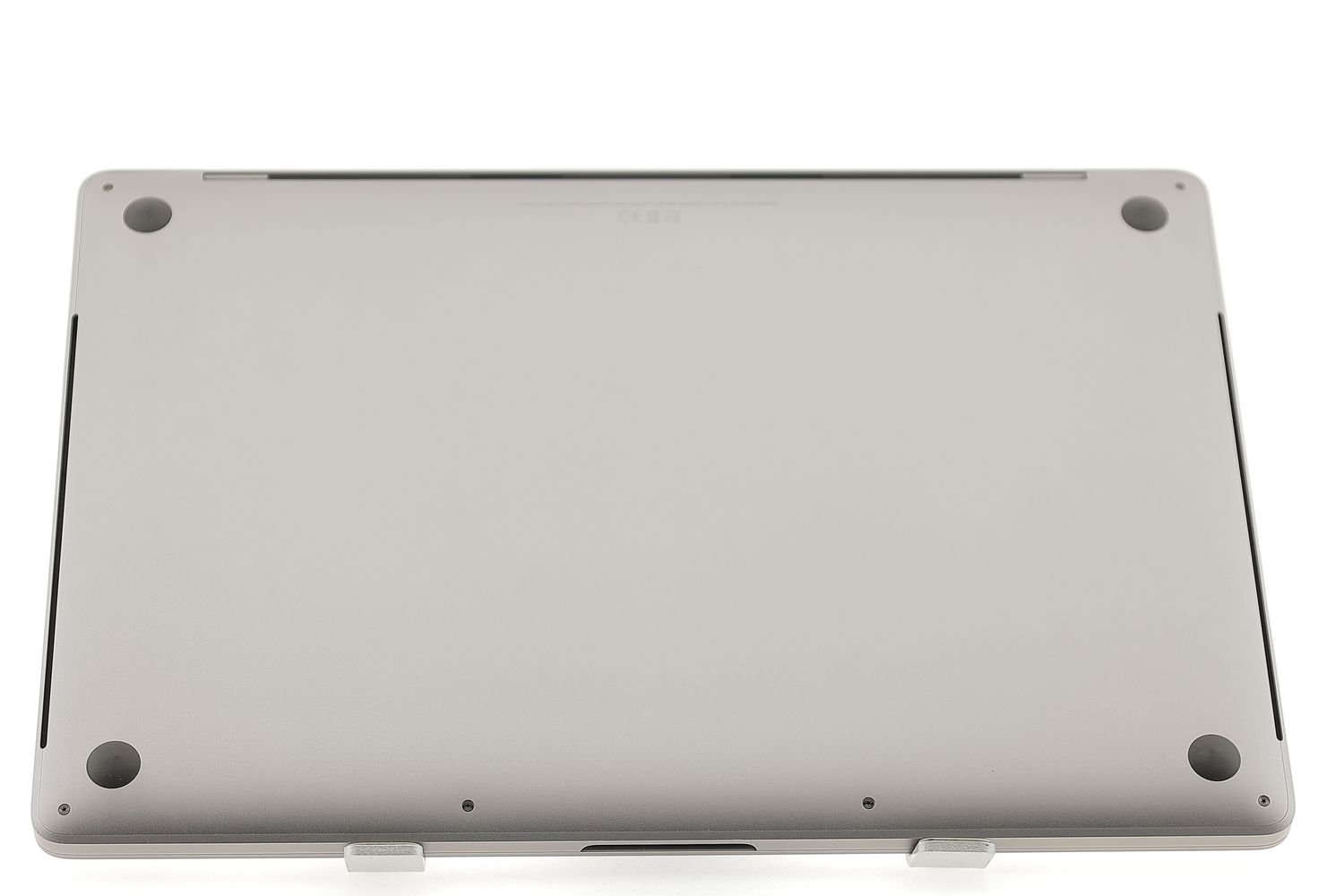 Apple MacBook Pro 16″ Touch Bar 2019, i7 2.6 GHz, 16 GB, AMD Radeon Pro 5300M 512 GB Space Gray - Отлично