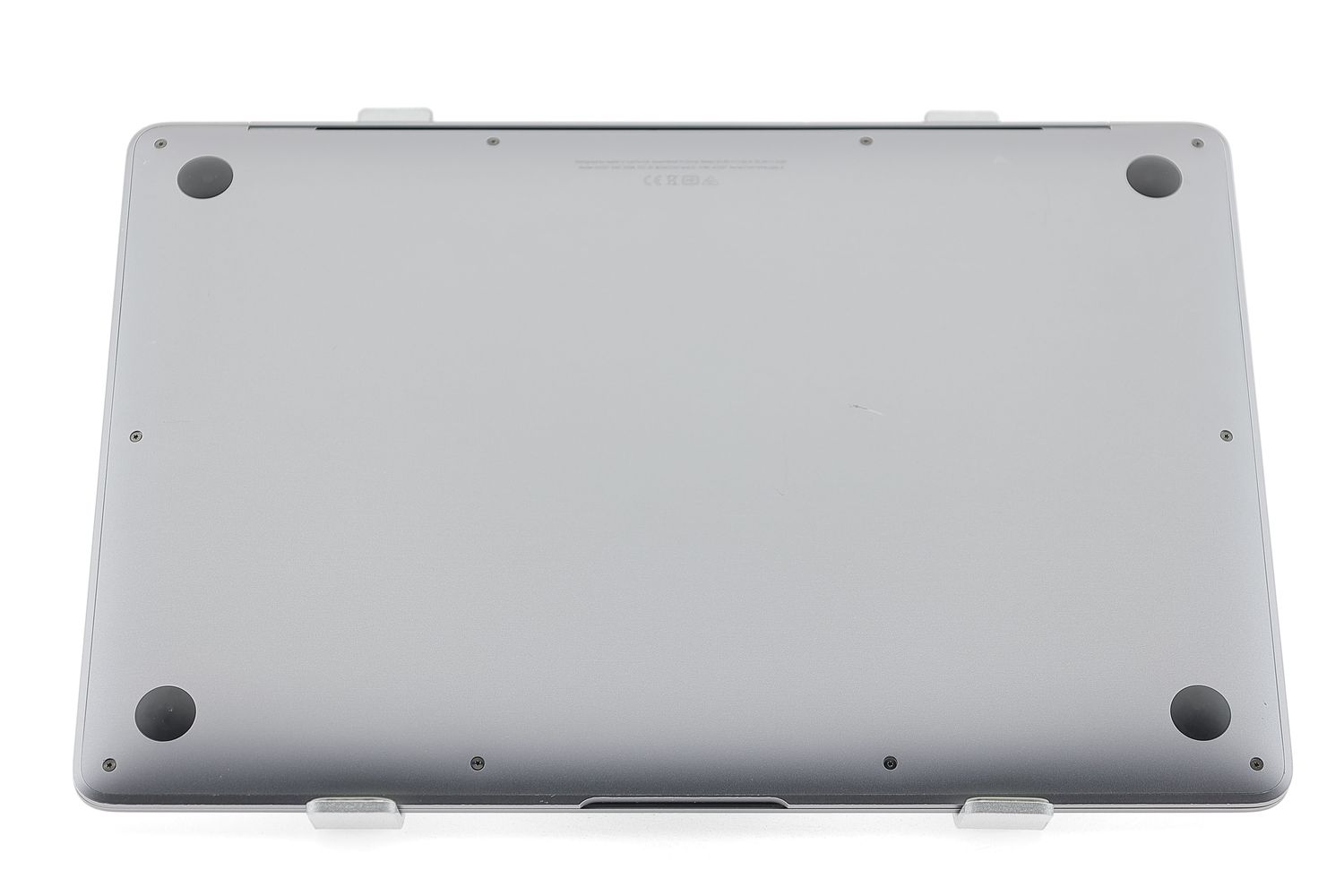 Apple MacBook Air 13″ 2020, M1 8 Cores, 8 GB, 7 core GPU 256 GB Space Gray