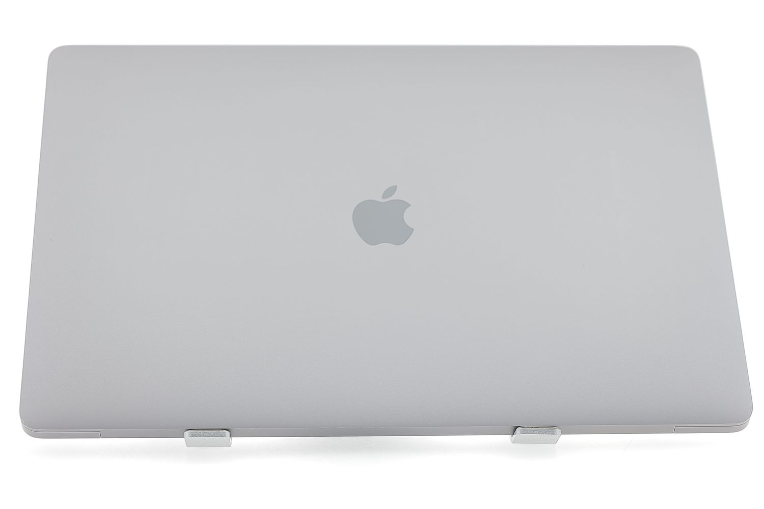 Apple MacBook Pro 16″ Touch Bar 2019, i7 2.6 GHz, 16 GB, AMD Radeon Pro 5300M 512 GB Space Gray - Добро