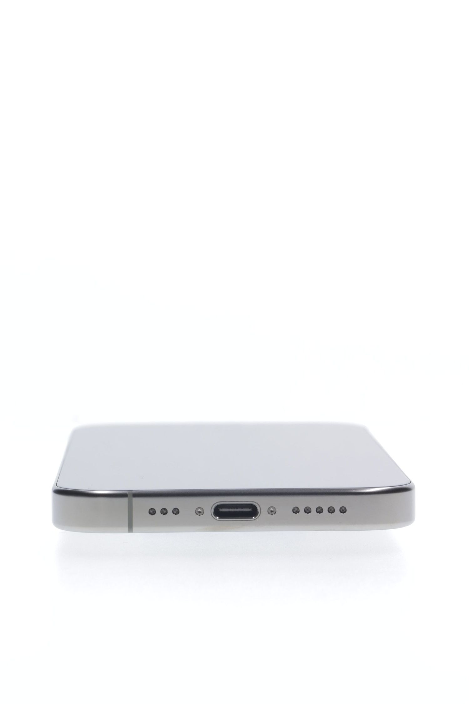 Apple iPhone 16 Pro 128 GB Natural Titanium - Újszerű