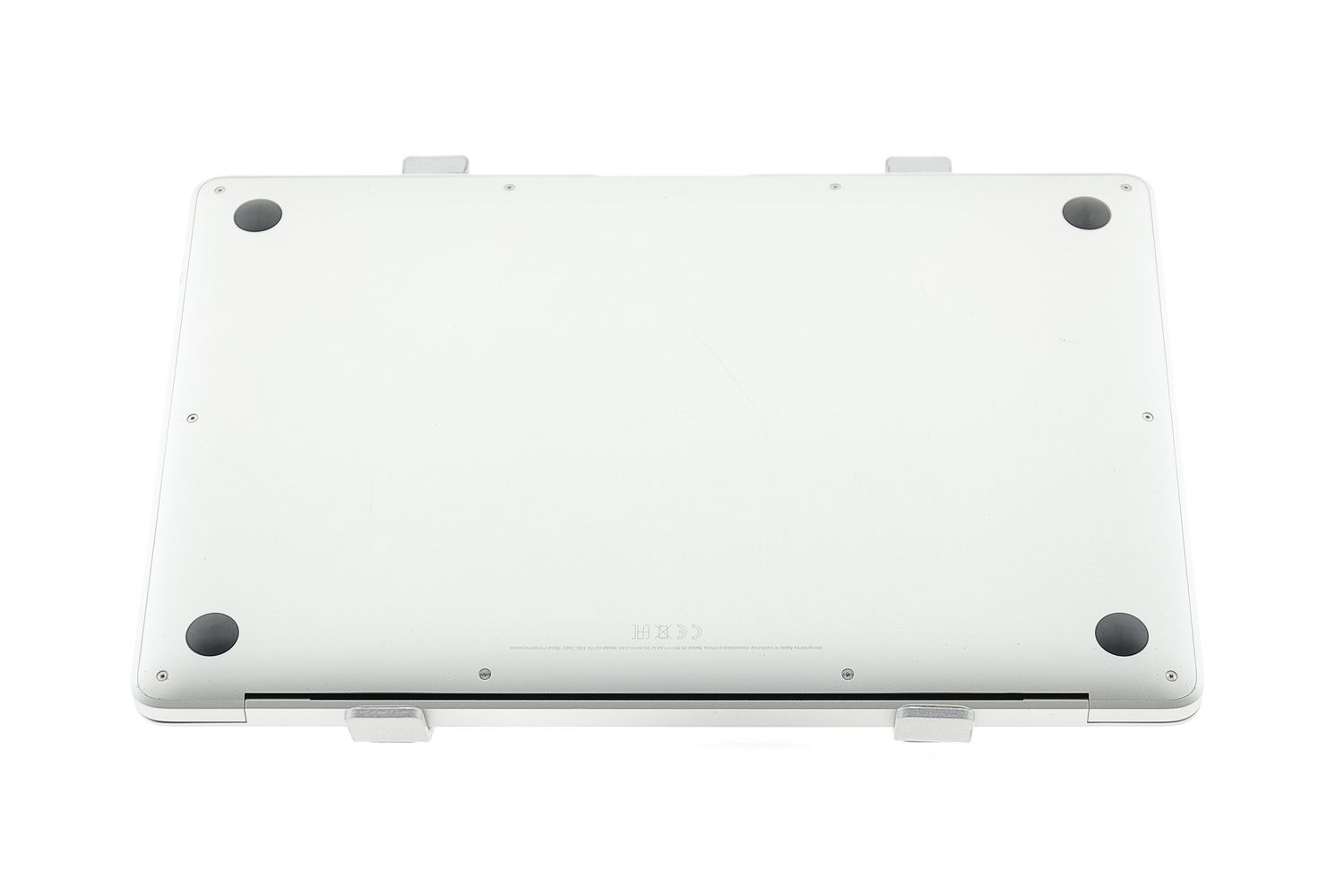 Apple MacBook Air 13″ 2020, i3 1.1 GHz, 8 GB, Intel Iris Plus 256 GB Silver - Kiváló
