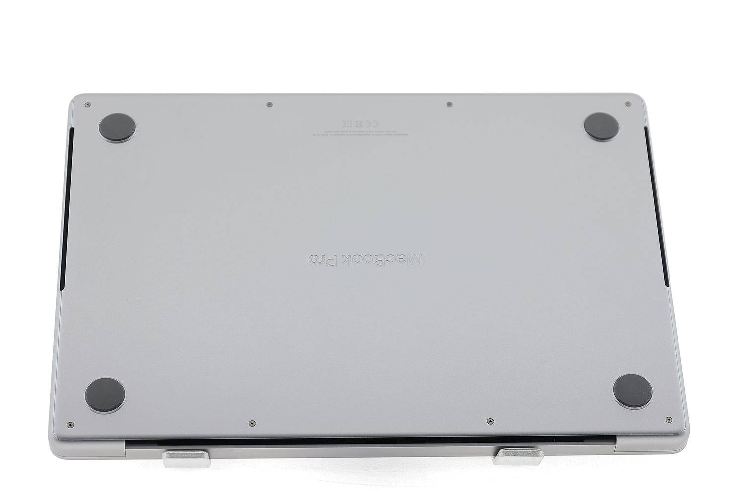 Apple MacBook Pro 14″ 2023, M2 Pro 10 Cores, 16 GB, 16 core GPU 512 GB Space Gray