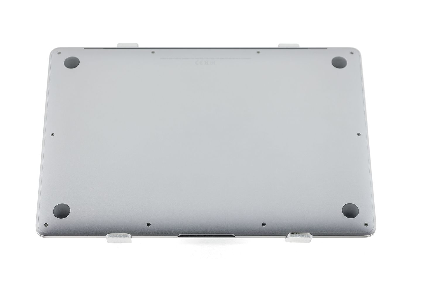 Apple MacBook Air 13″ 2020, i5 1.1 GHz, 8 GB, Intel Iris Plus 512 GB Space Gray - Като нов