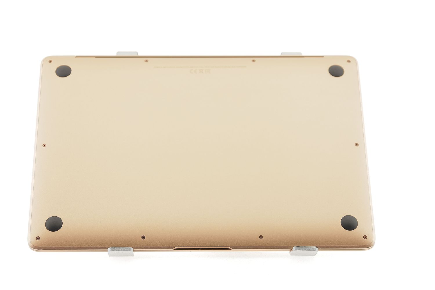 Apple MacBook Air 13″ 2020, i3 1.1 GHz, 8 GB, Intel Iris Plus 256 GB Gold - Kiváló