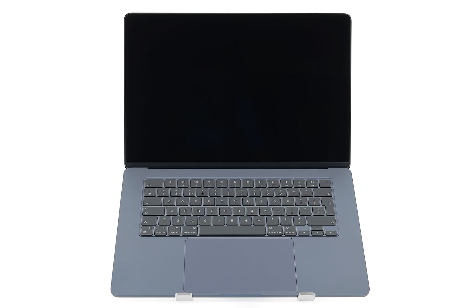 Apple MacBook Air 15″ 2023, M2 8 Cores, 8 GB, 10 core GPU 256 GB Midnight - Újszerű