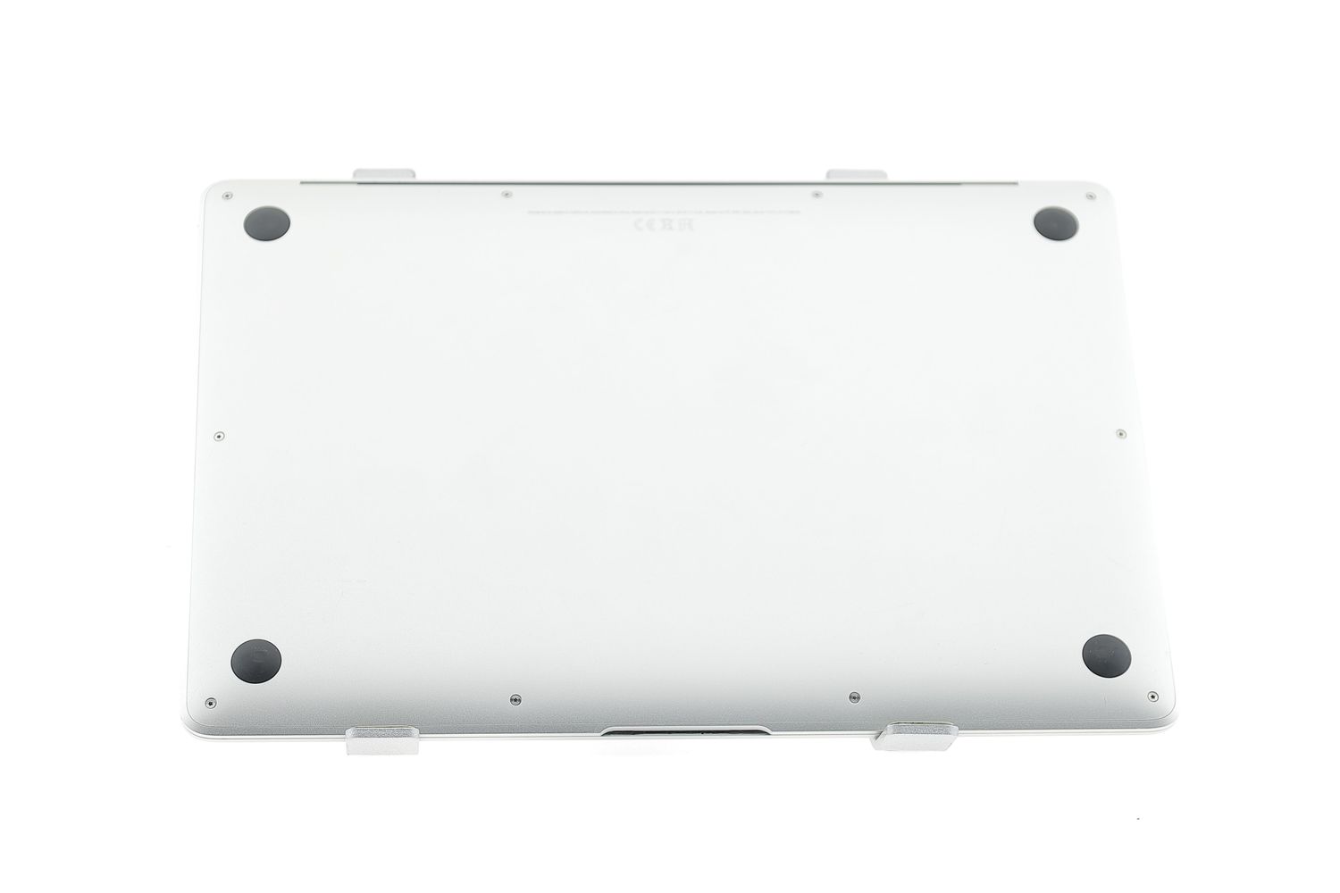 Apple MacBook Air 13″ 2020, i3 1.1 GHz, 8 GB, Intel Iris Plus 256 GB Silver - Nagyon jó