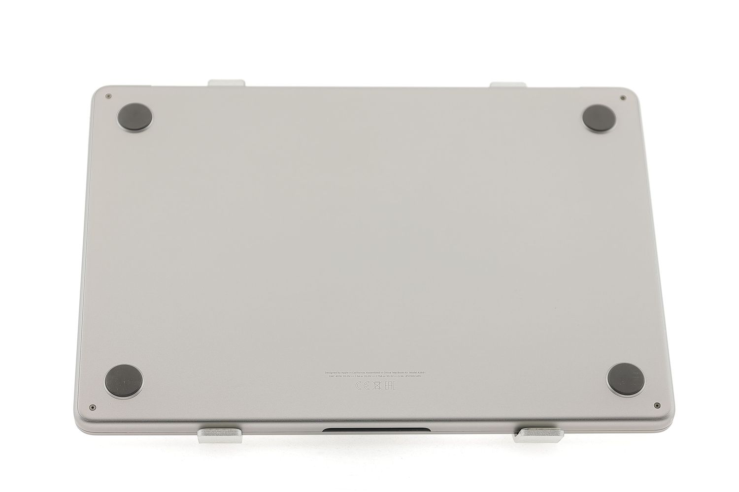 Apple MacBook Air 13″ 2022, M2 8 Cores, 8 GB, 8 core GPU 256 GB Space Gray - Ca nou
