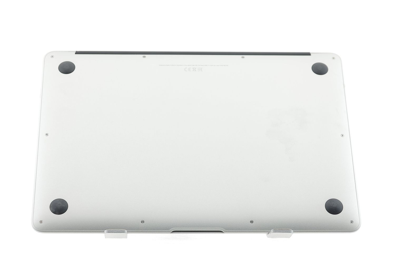 Apple MacBook Air 13″ 2017, i5 1.8 GHz, 8 GB, HD Graphics 6000 256 GB Silver - Като нов