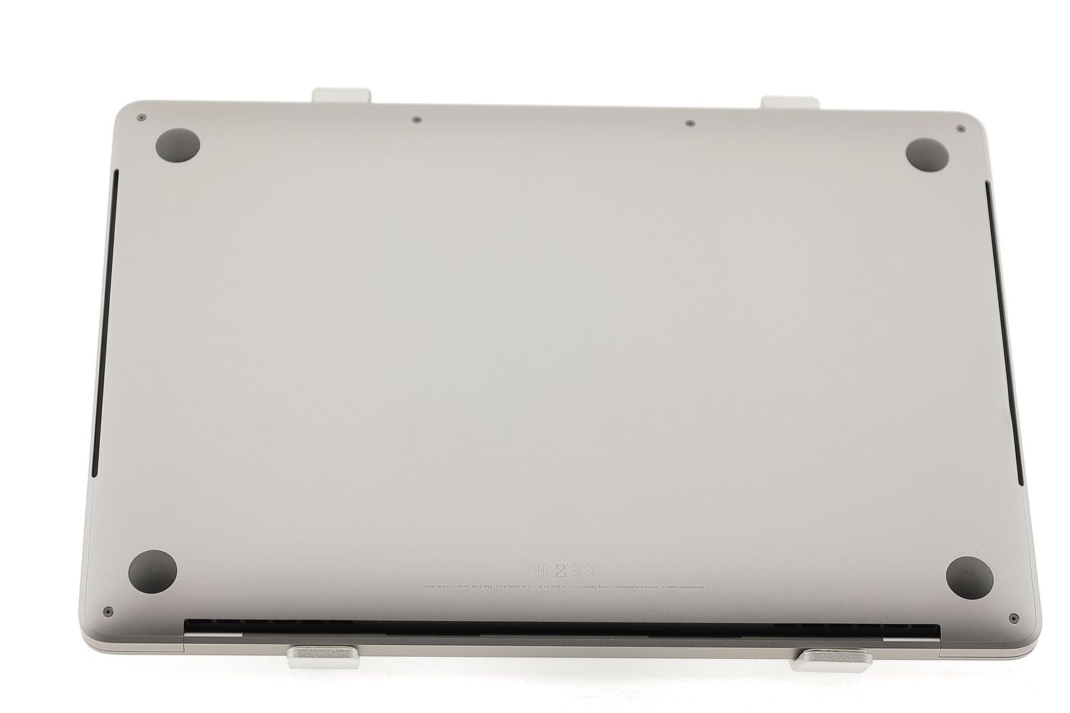 Apple MacBook Pro 13″ Touch Bar 2020, i7 2.3 GHz, 32 GB, Intel Iris Plus Graphics 512 GB Space Gray - Excelent