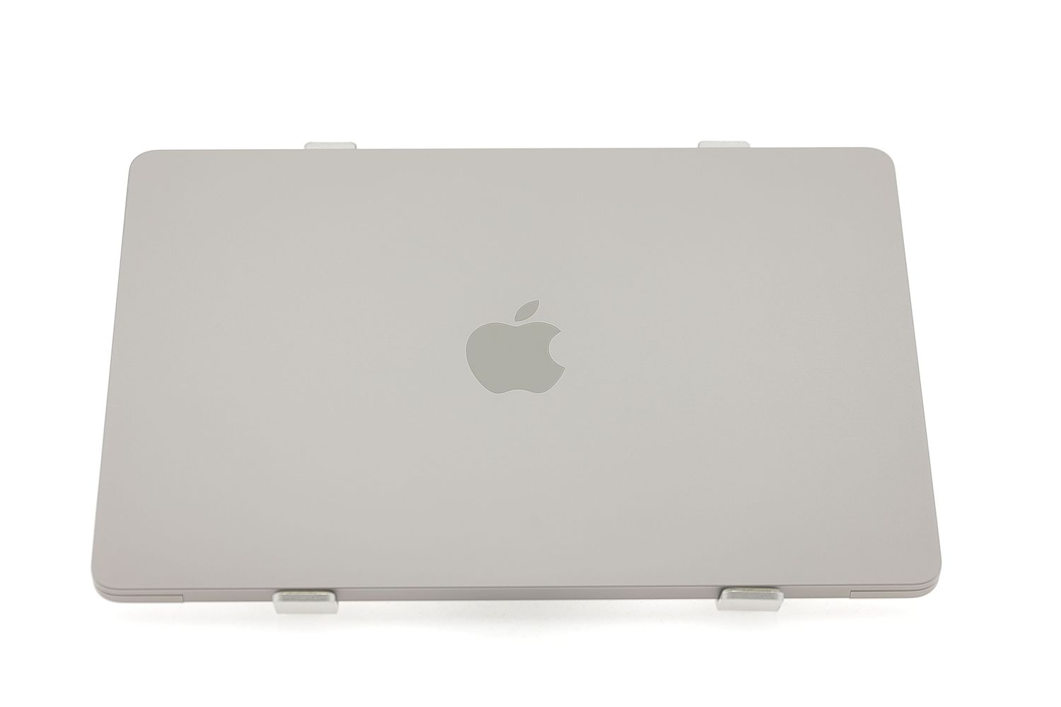 Apple MacBook Air 13″ 2022, M2 8 Cores, 8 GB, 8 core GPU 256 GB Space Gray - Újszerű
