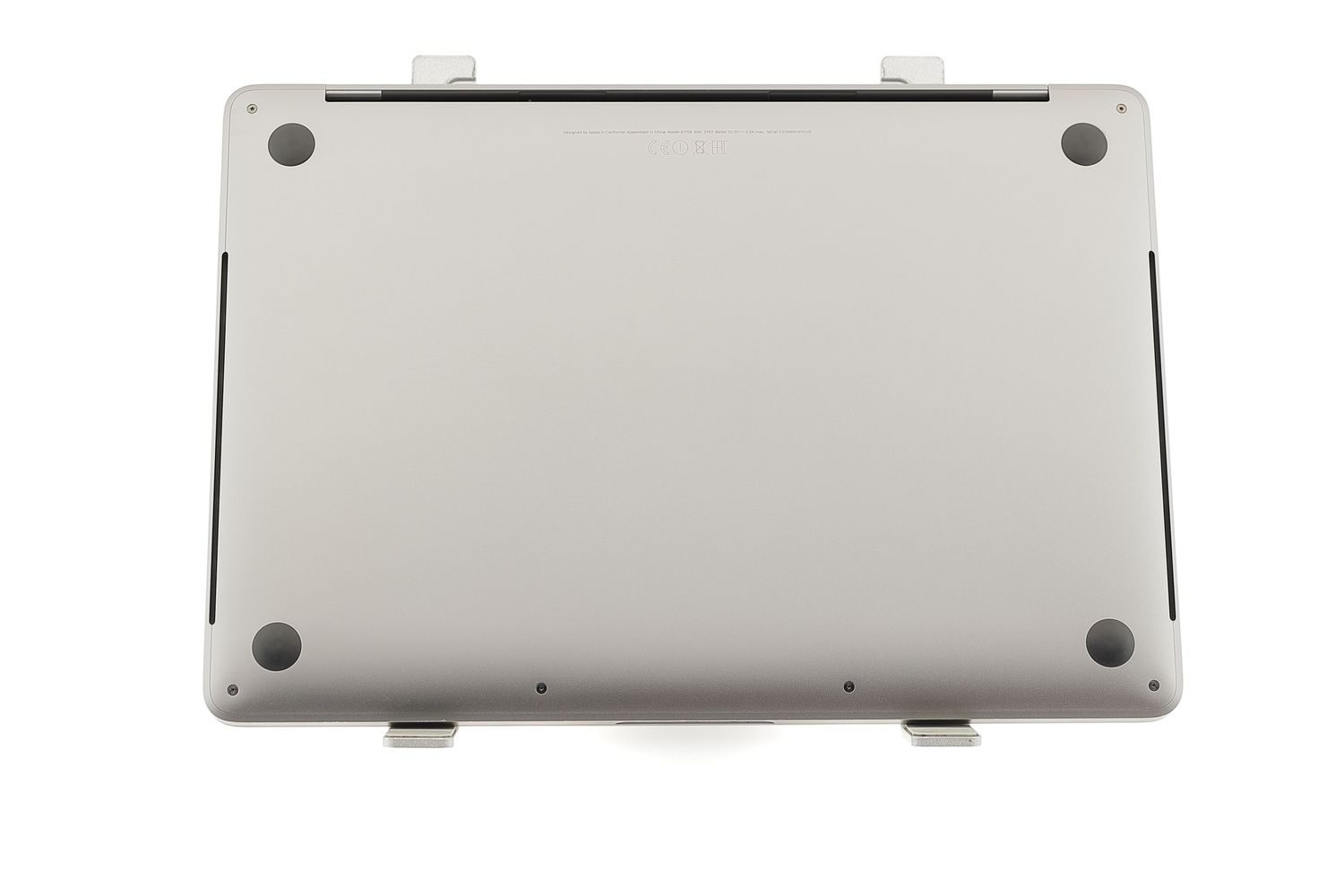 Apple MacBook Pro 13″ Touch Bar 2017, i7 3.5 GHz, 16 GB, Intel Iris Plus Graphics 650 512 GB Space Gray - Kiváló