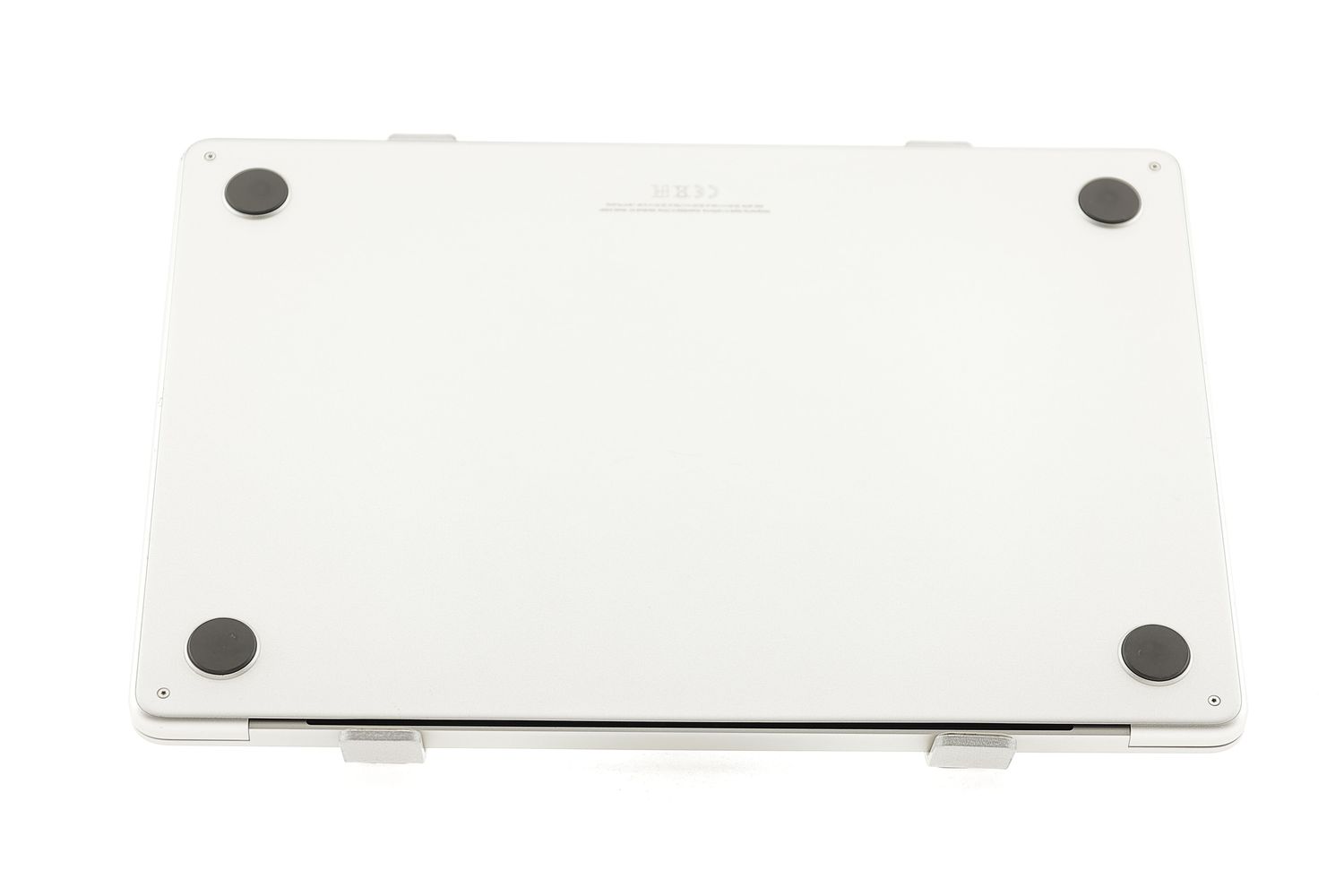 Apple MacBook Air 13″ 2022, M2 8 Cores, 16 GB, 10 core GPU 512 GB Silver - Ca nou