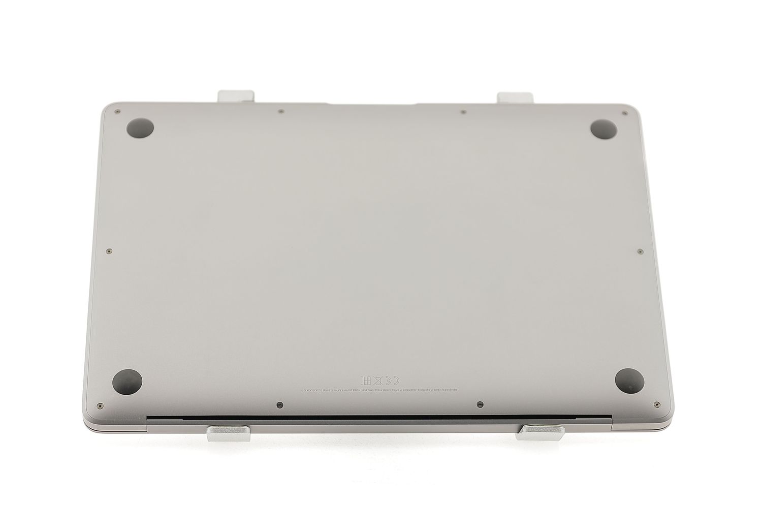 Apple MacBook Air 13″ 2018, i5 1.6 GHz, 8 GB, Intel UHD Graphics 617 128 GB Space Gray - Kiváló