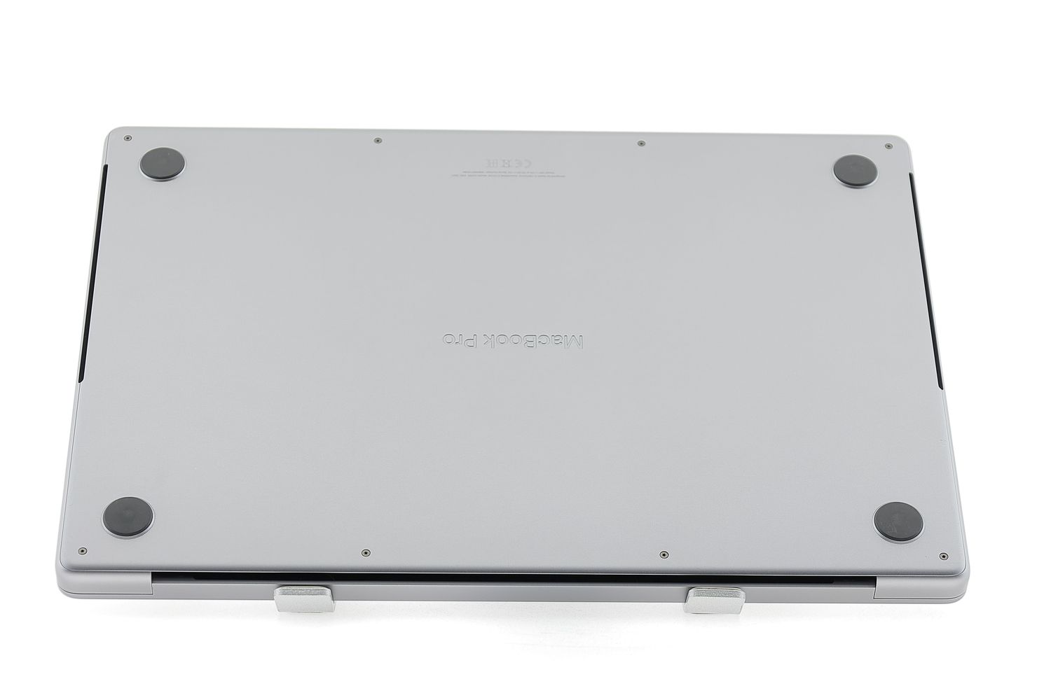 Apple MacBook Pro 16″ 2021, M1 Pro 10 Cores, 16 GB, 16 core GPU 1 TB Space Gray - Kiváló