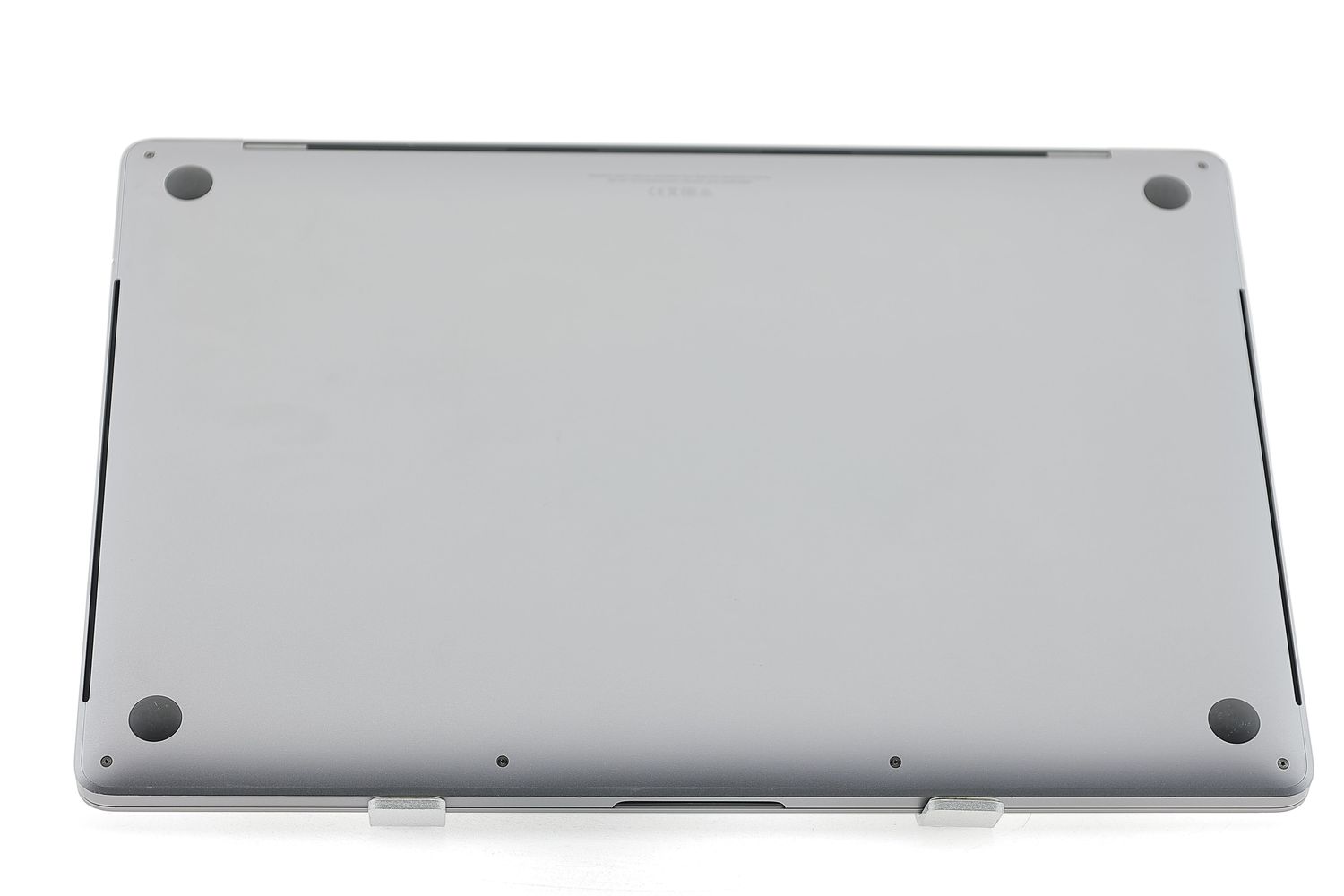 Apple MacBook Pro 16″ Touch Bar 2019, i9 2.4 GHz, 32 GB, AMD Radeon Pro 5500M 1 TB Space Gray - Nagyon jó