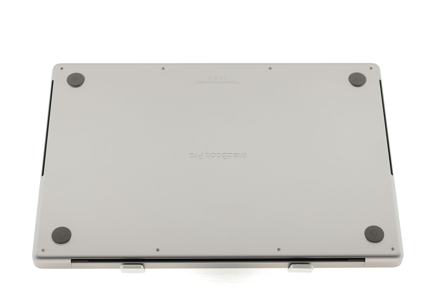 Apple MacBook Pro 16″ 2021, M1 Pro 10 Cores, 32 GB, 16 core GPU 1 TB Space Gray - Kiváló