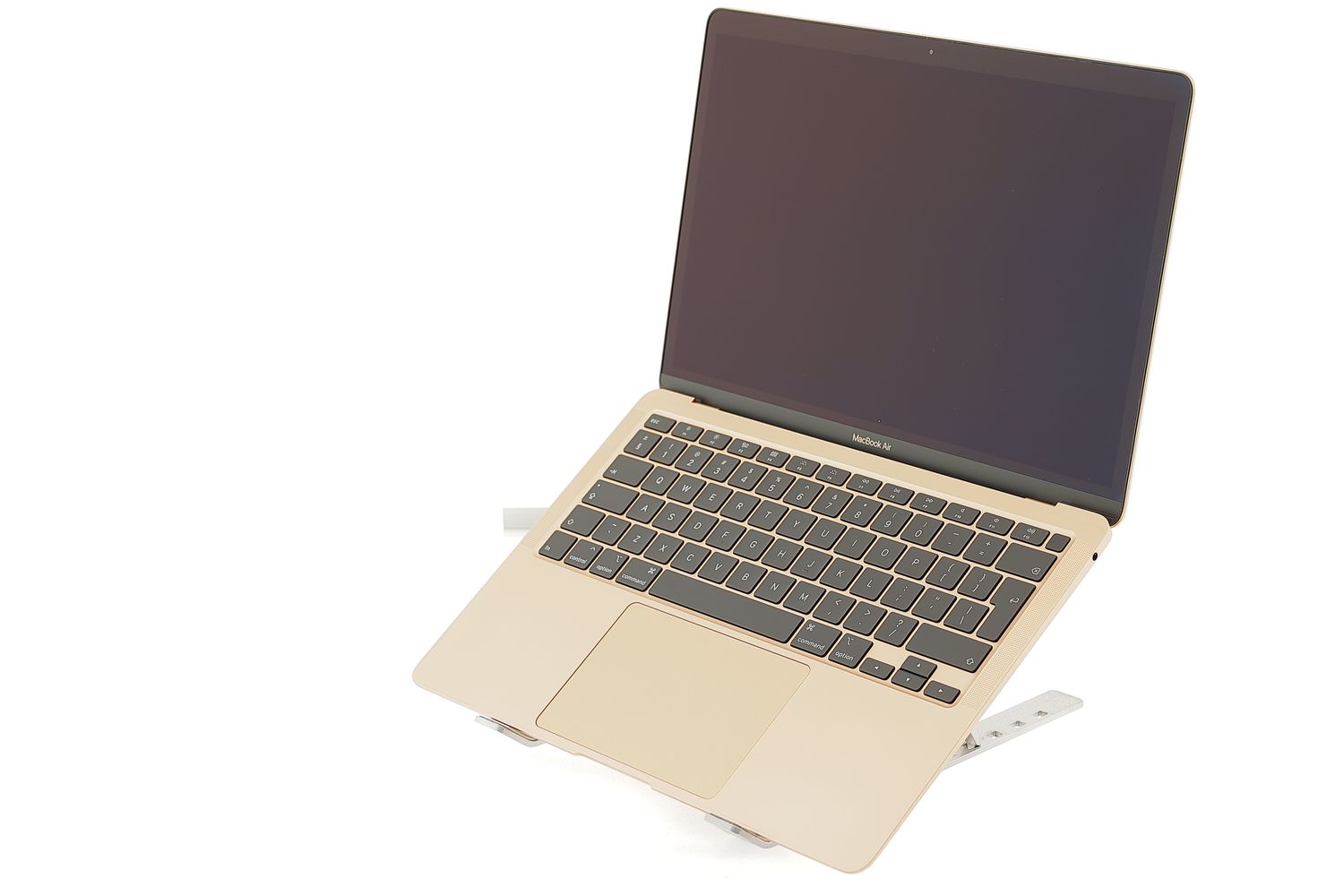 Apple MacBook Air 13″ 2020, i3 1.1 GHz, 8 GB, Intel Iris Plus 256 GB Gold - Újszerű
