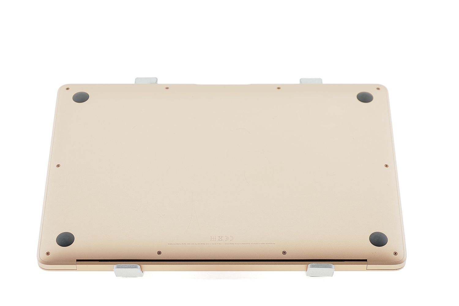 Apple MacBook Air 13″ 2020, i3 1.1 GHz, 8 GB, Intel Iris Plus 256 GB Gold - Nagyon jó