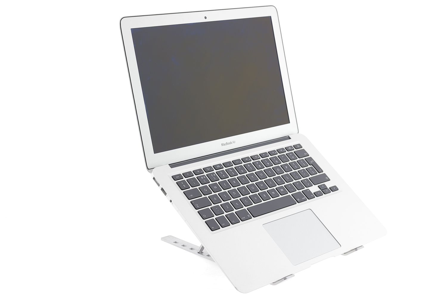 Apple MacBook Air 13″ 2017, i5 1.8 GHz, 8 GB, HD Graphics 6000 128 GB Silver